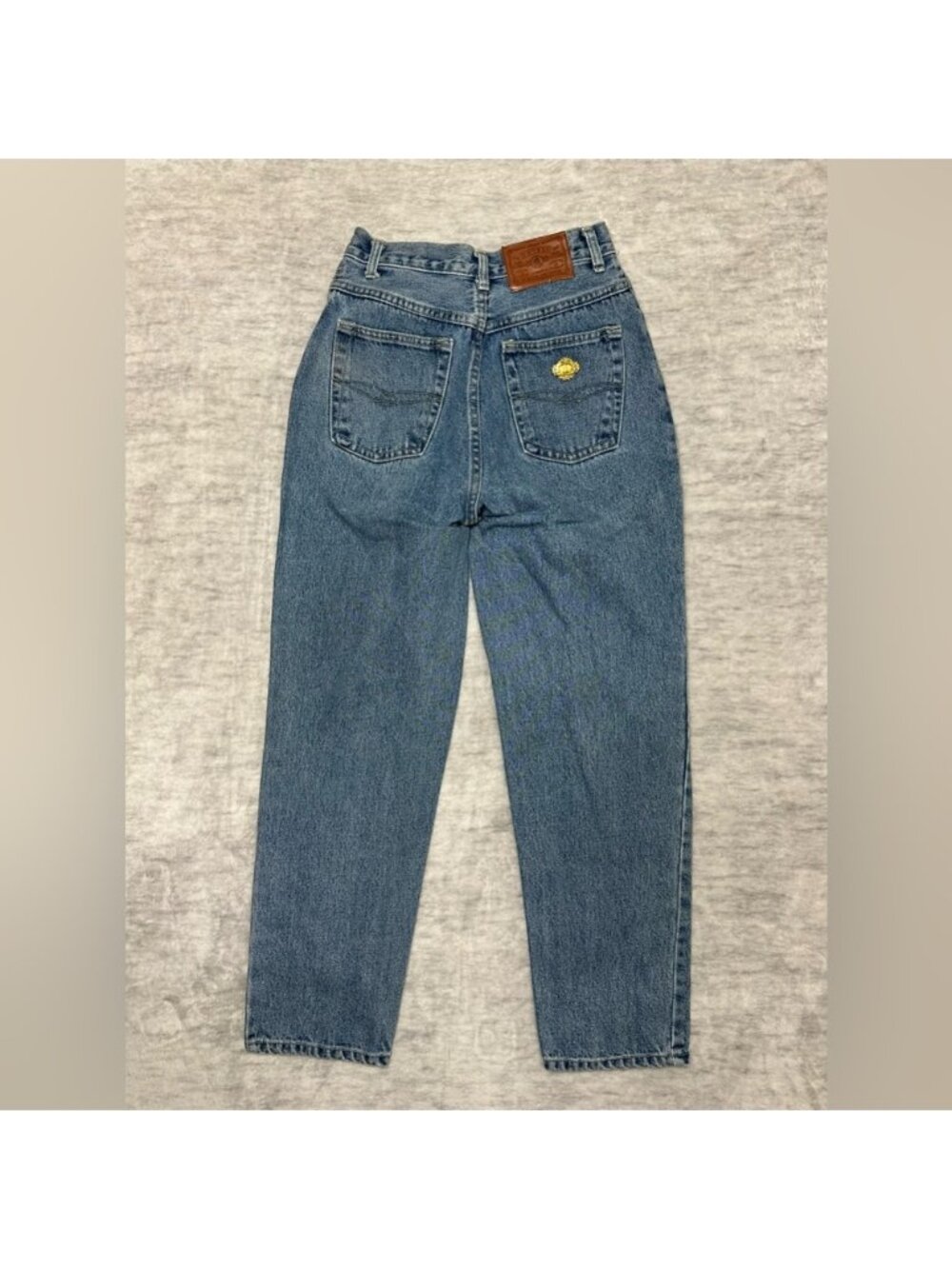 Vintage High Waisted Mom Jeans Light Wash Denim 90s